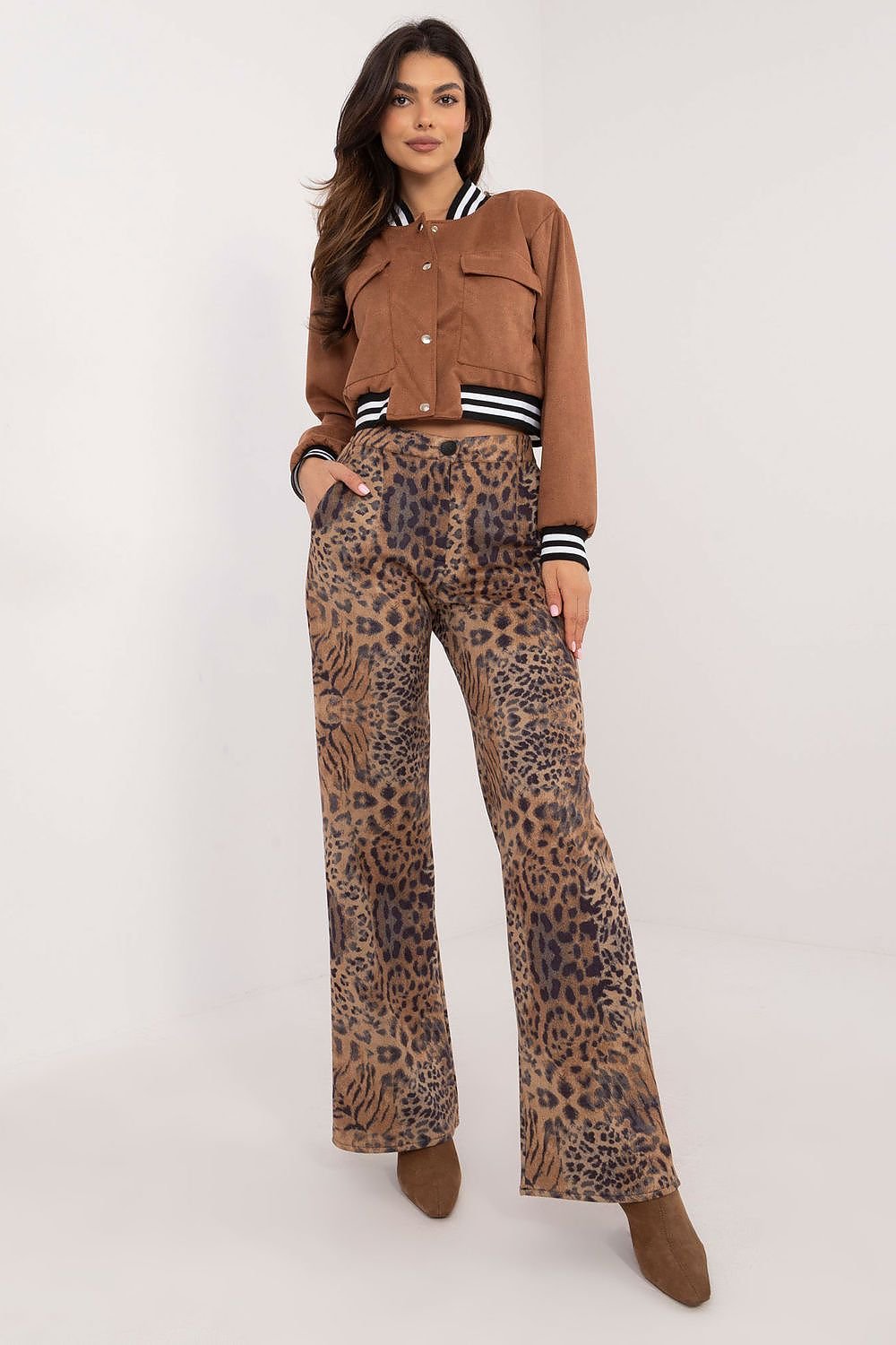 Women trousers model 202929