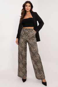Women trousers model 202933