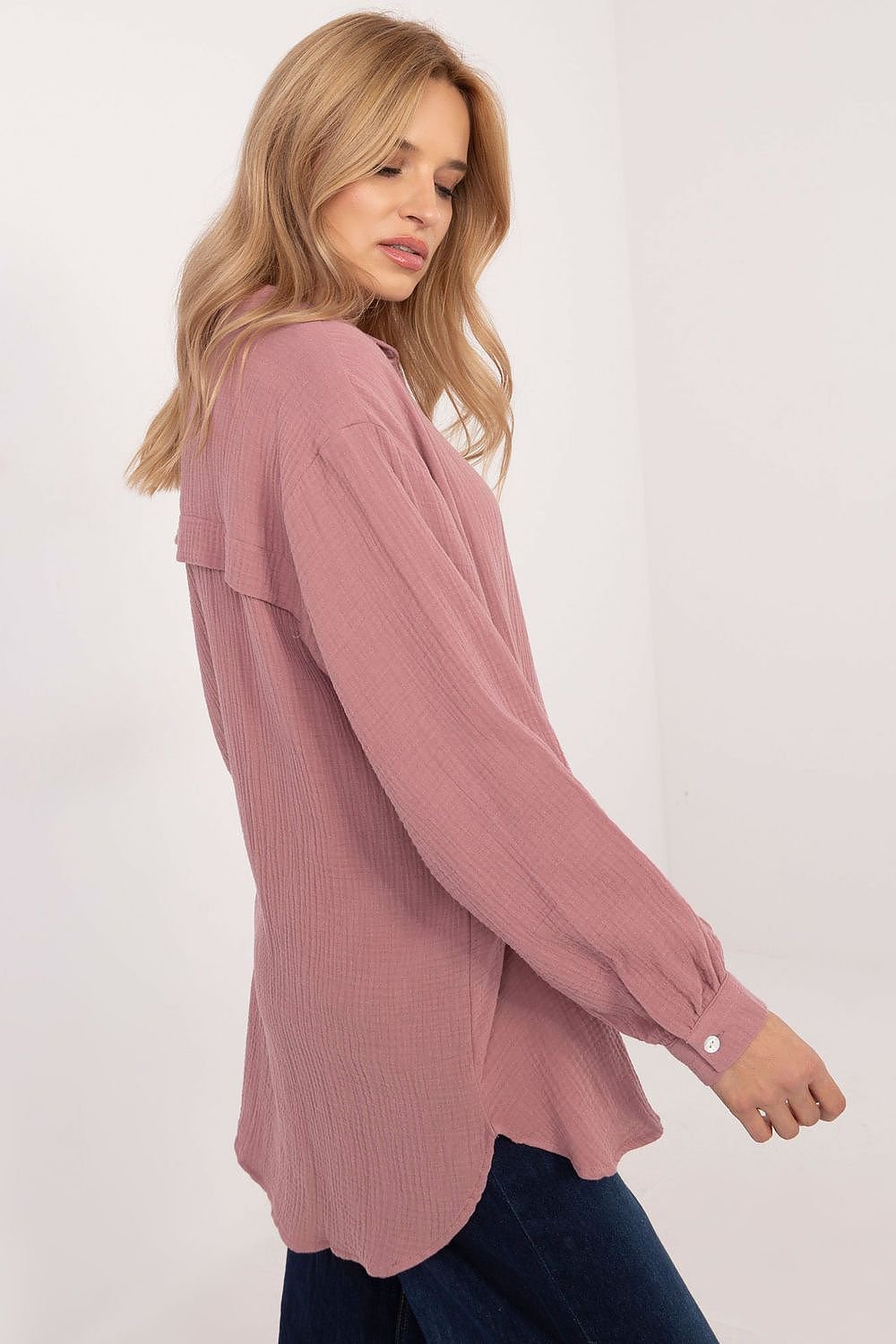 Long sleeve shirt model 202948