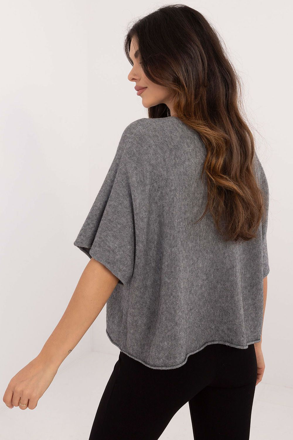Short sleeve sweater model 203027
