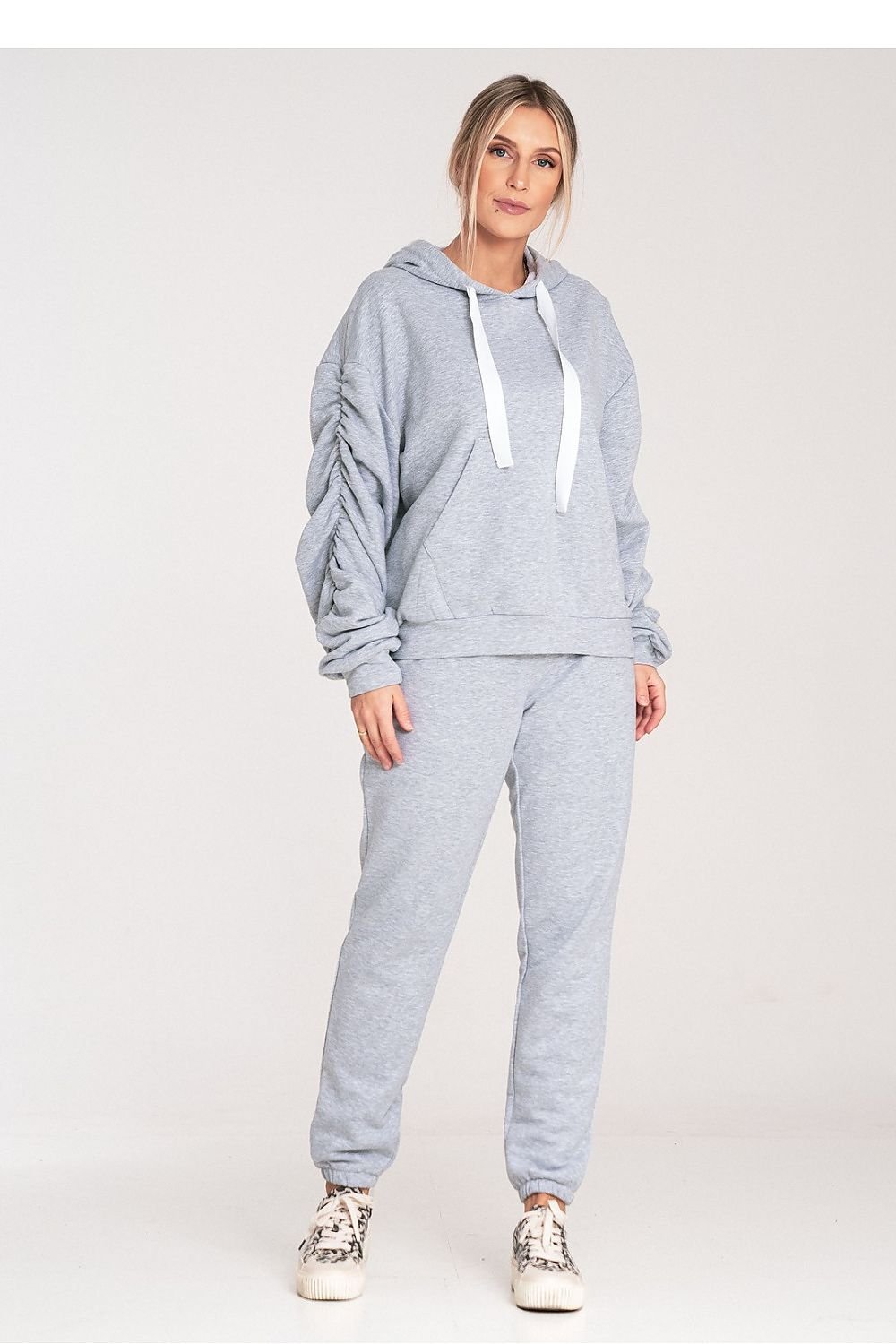 Tracksuit trousers model 203129