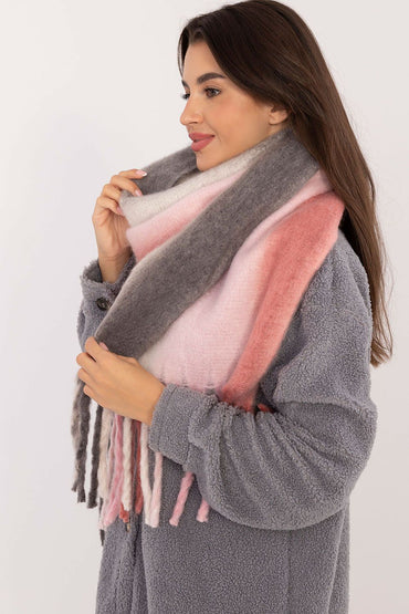 Shawl model 203184