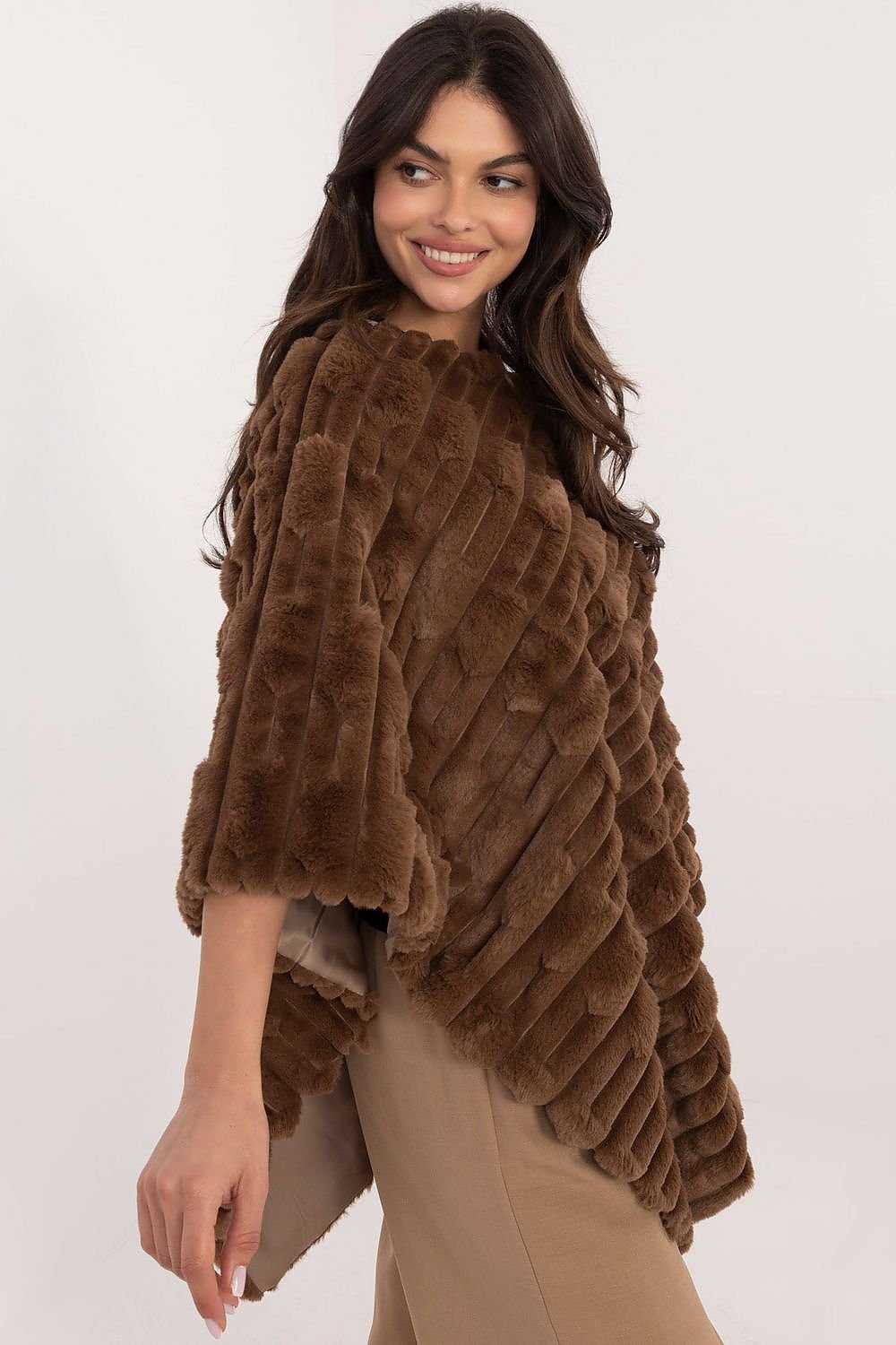Poncho model 203197