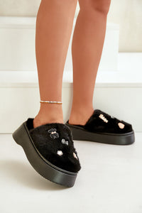 Slippers model 203623
