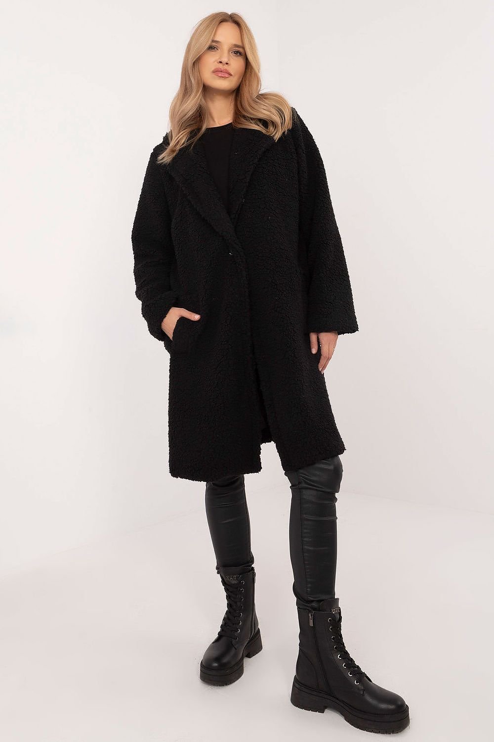 Coat model 203741
