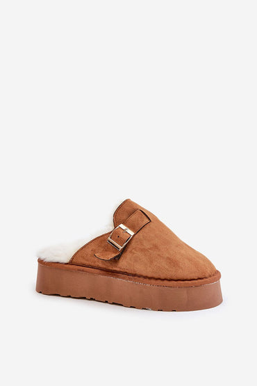 Slippers model 203747