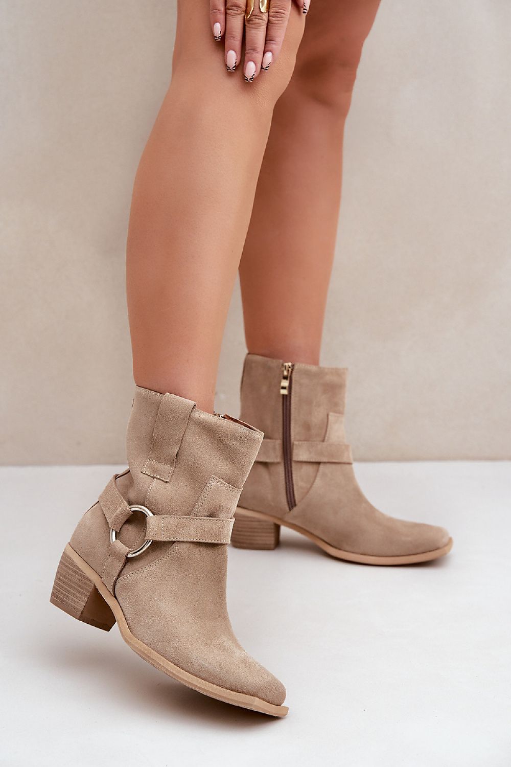 Heel boots model 203873