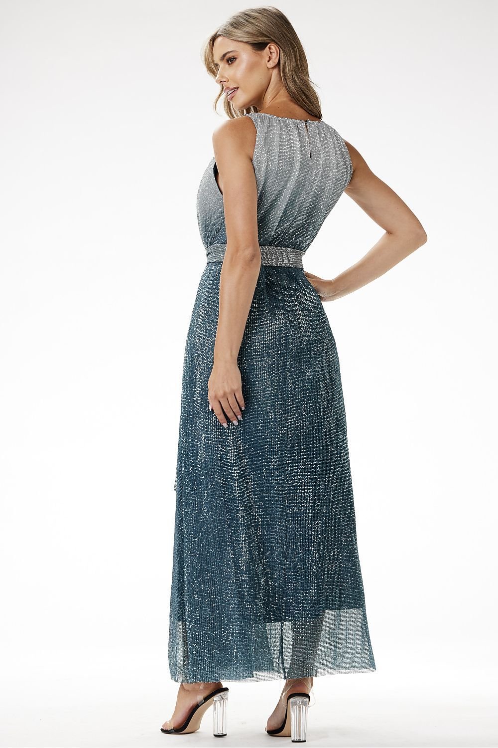 Long dress model 204241