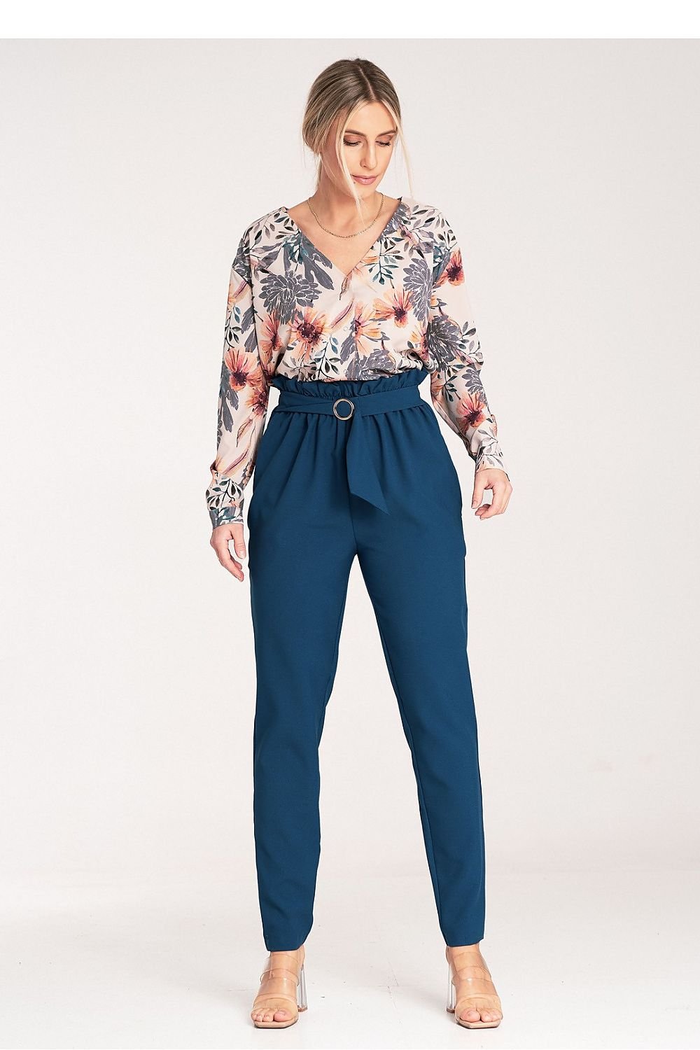 Women trousers model 204298