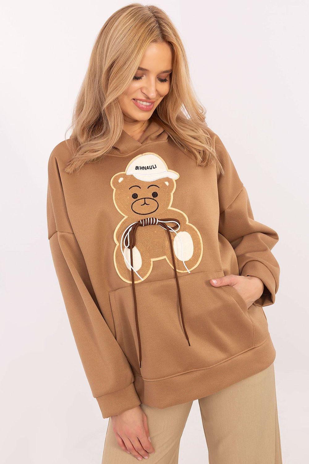 Sweatshirt model 204379