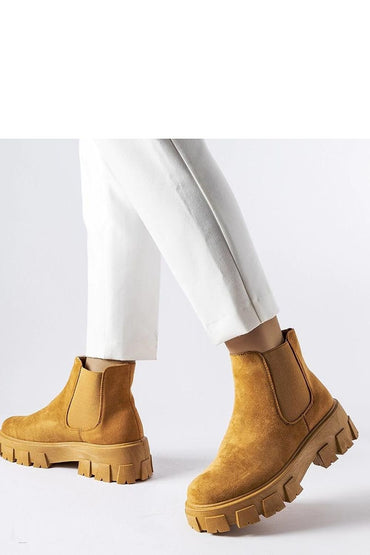 Boots model 204548