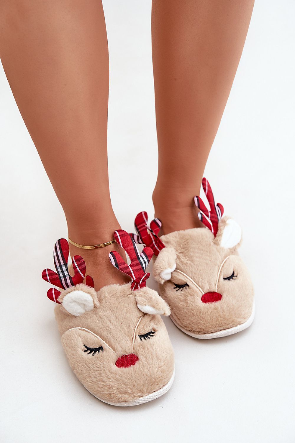 Slippers model 204641