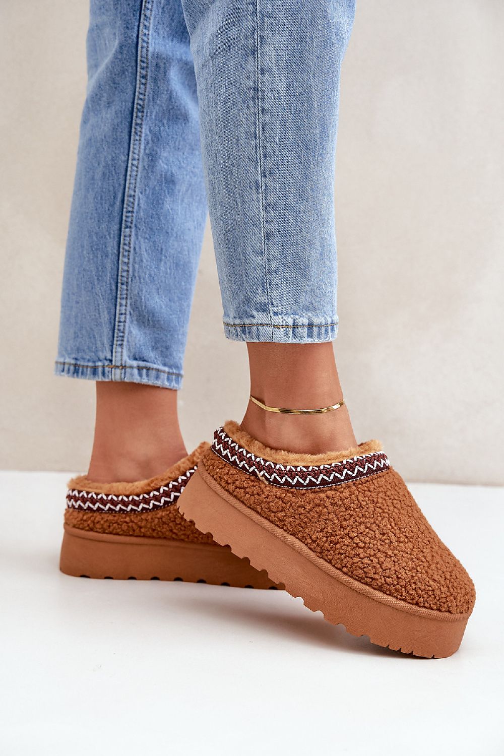 Snow boots model 204654