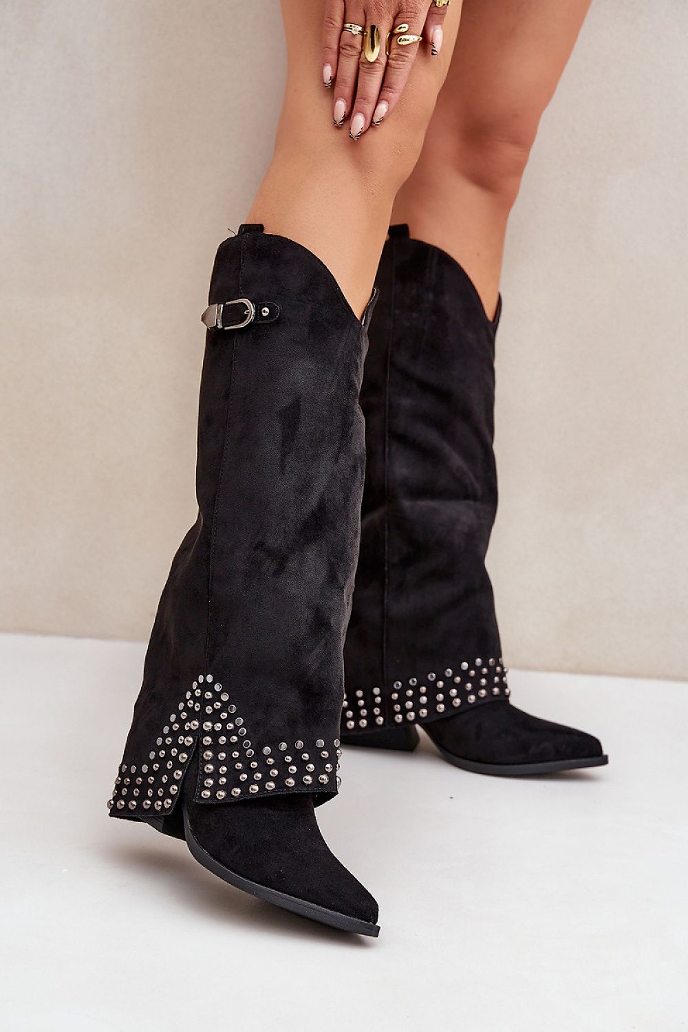 Heel boots model 204658