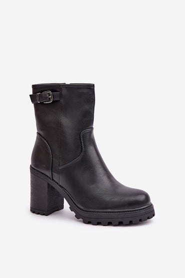 Heel boots model 204674