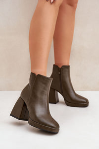 Heel boots model 204677