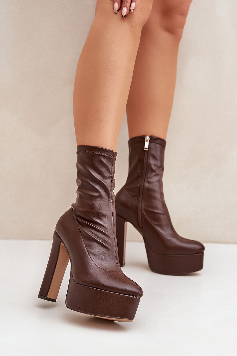 Heel boots model 204696