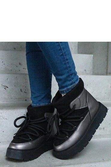 Snow boots model 204704