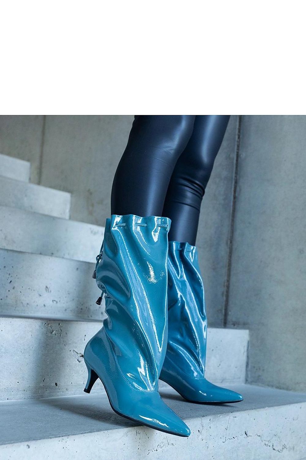 Heel boots model 204742