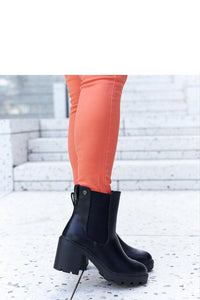 Heel boots model 204766