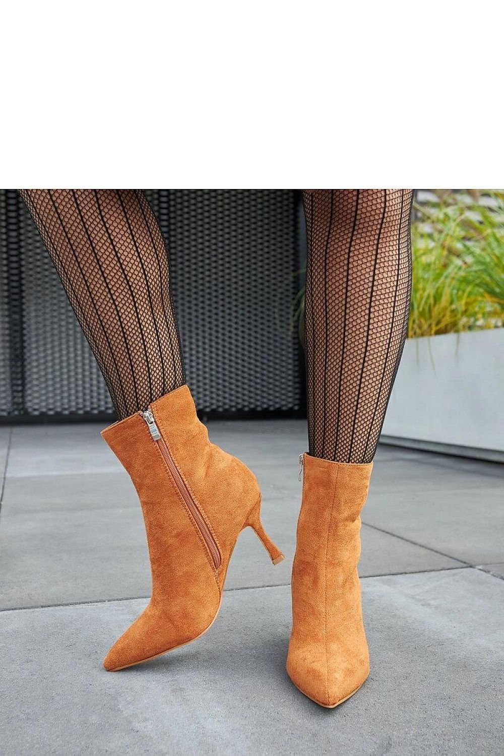 Heel boots model 204818