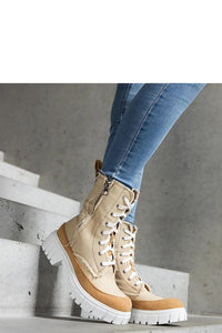 Boots model 204831