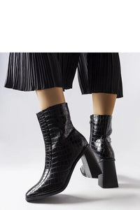 Heel boots model 204839