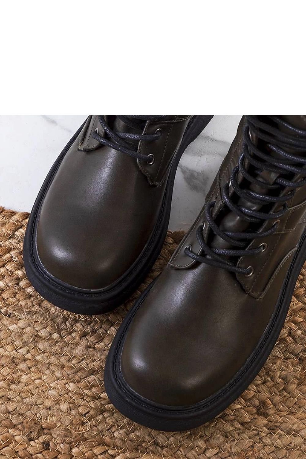 Boots model 204848