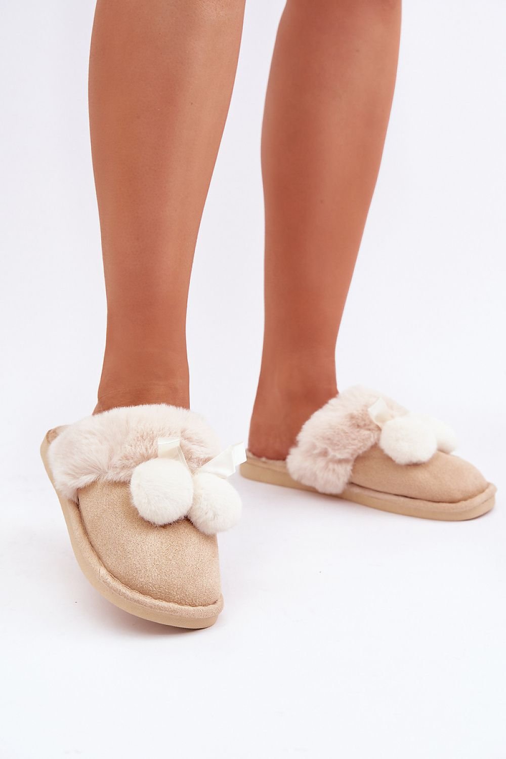 Slippers model 204930