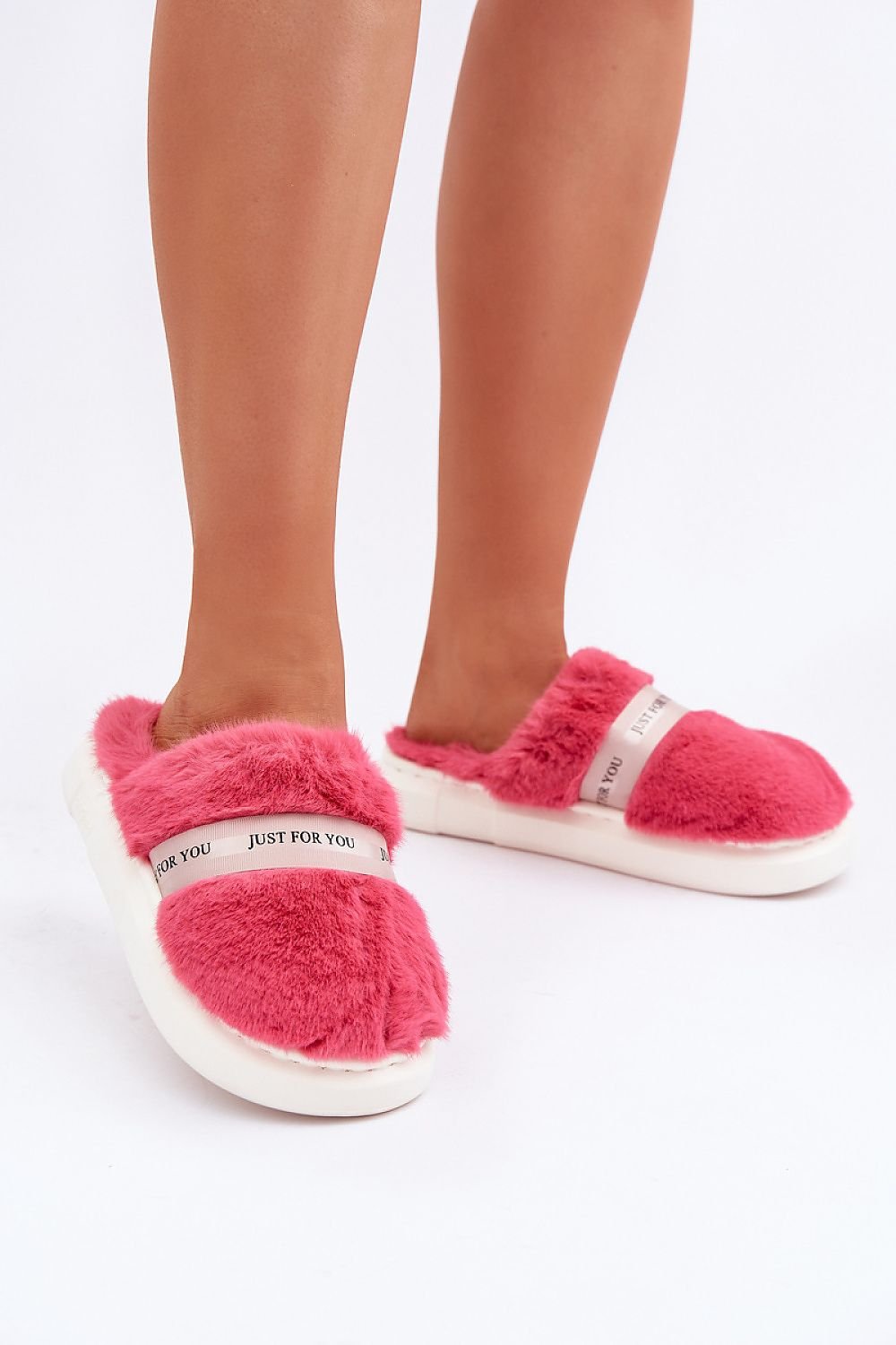Slippers model 204934