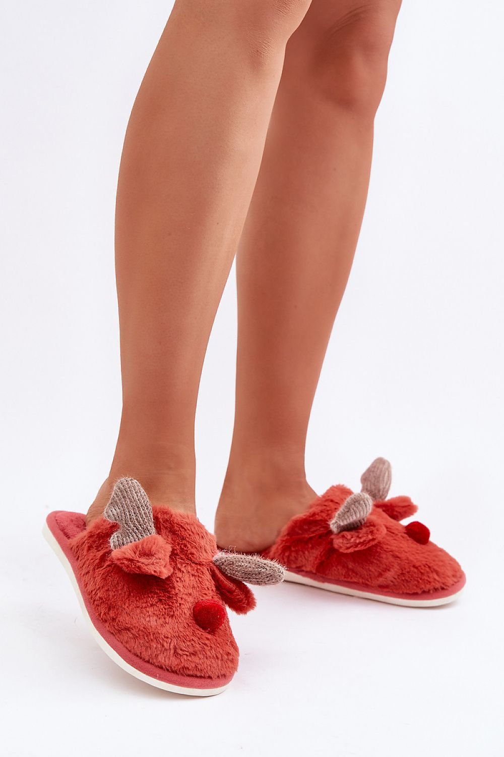 Slippers model 204938