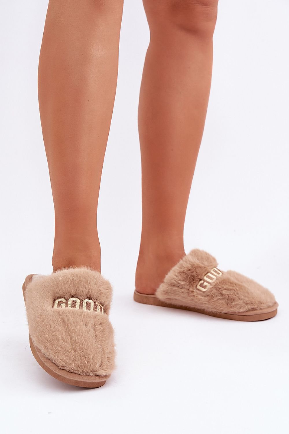 Slippers model 204941