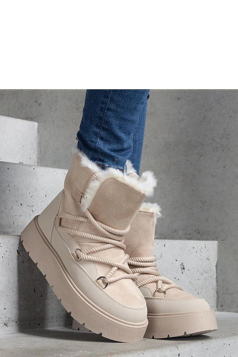 Snow boots model 205022