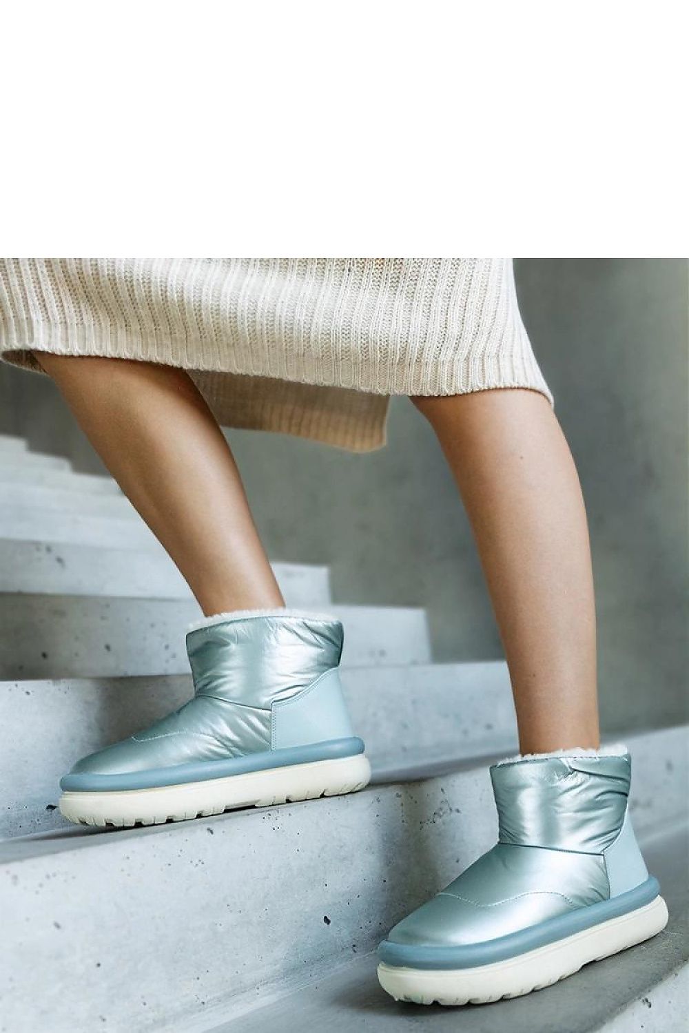 Snow boots model 205031