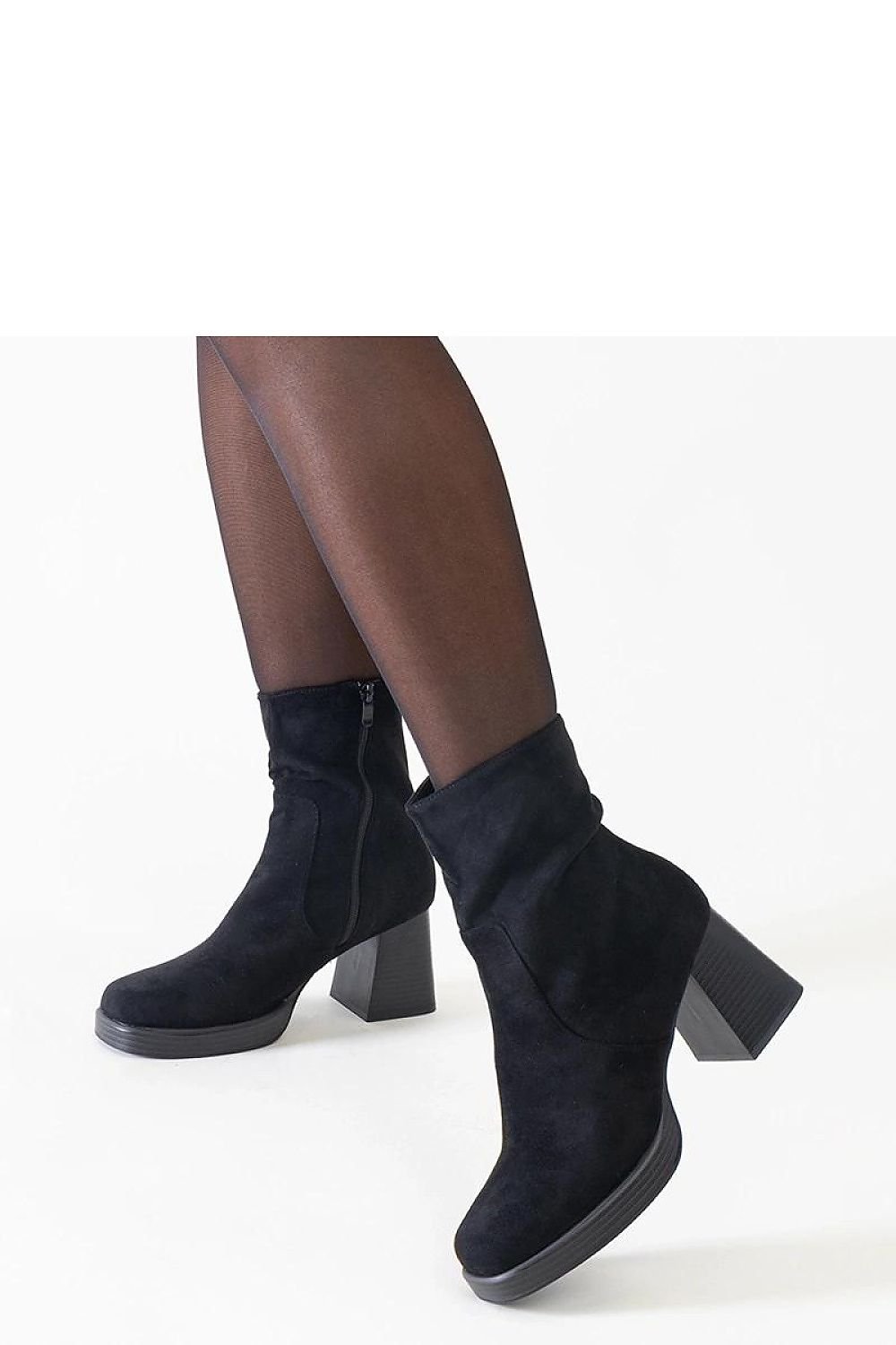 Heel boots model 205035