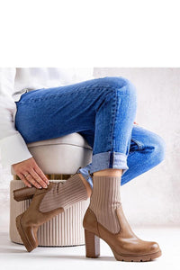 Heel boots model 205041