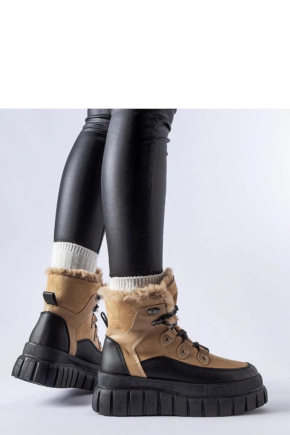 Boots model 205060