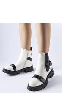 Boots model 205079
