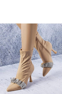 Heel boots model 205130