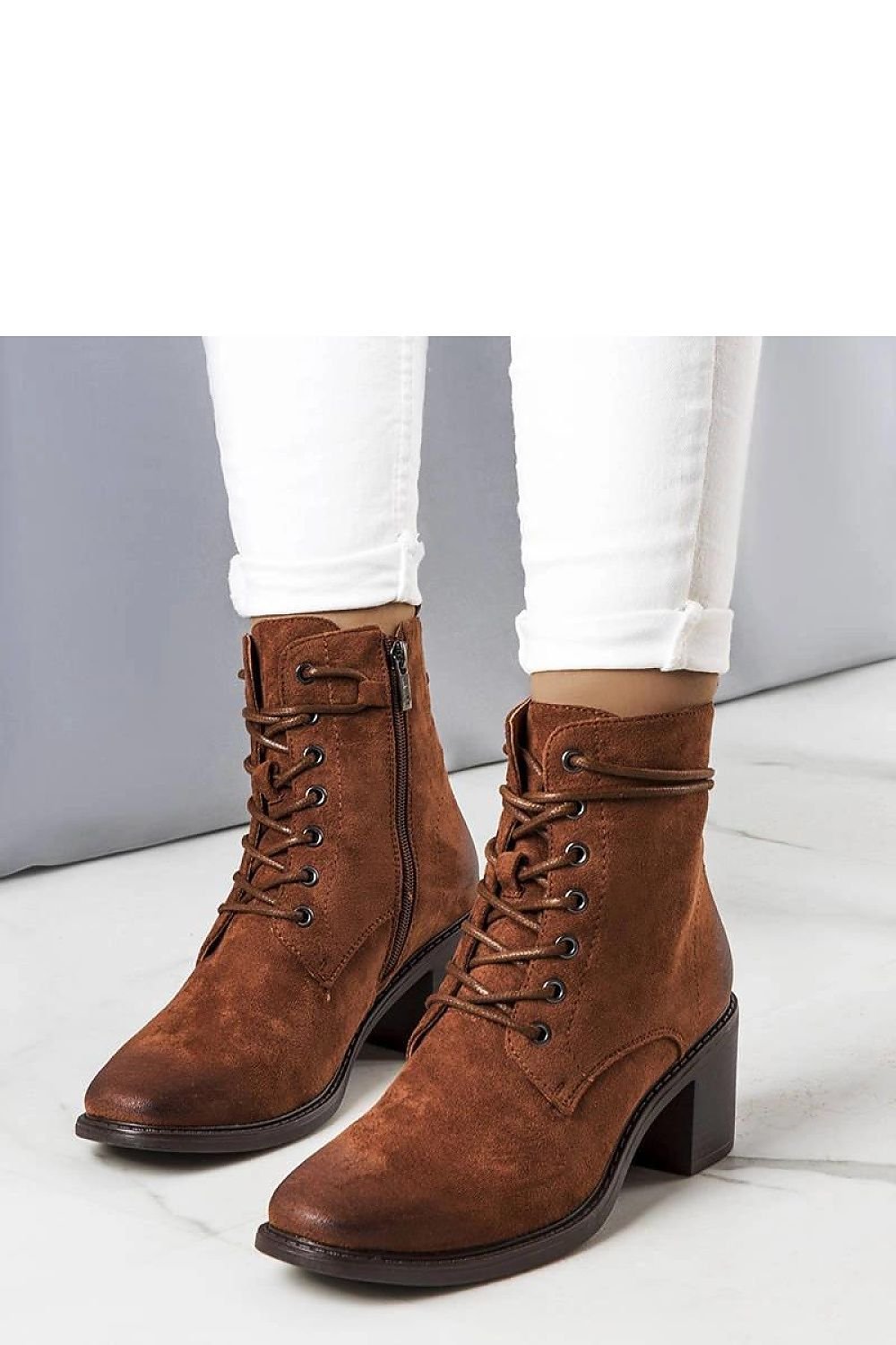 Heel boots model 205139