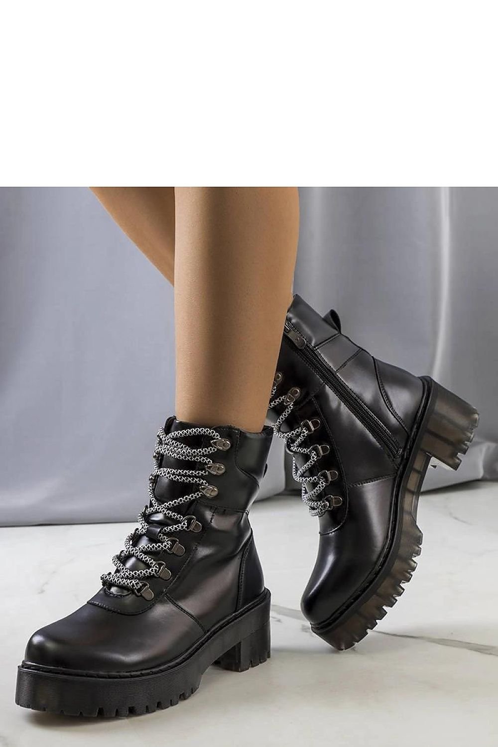 Boots model 205146