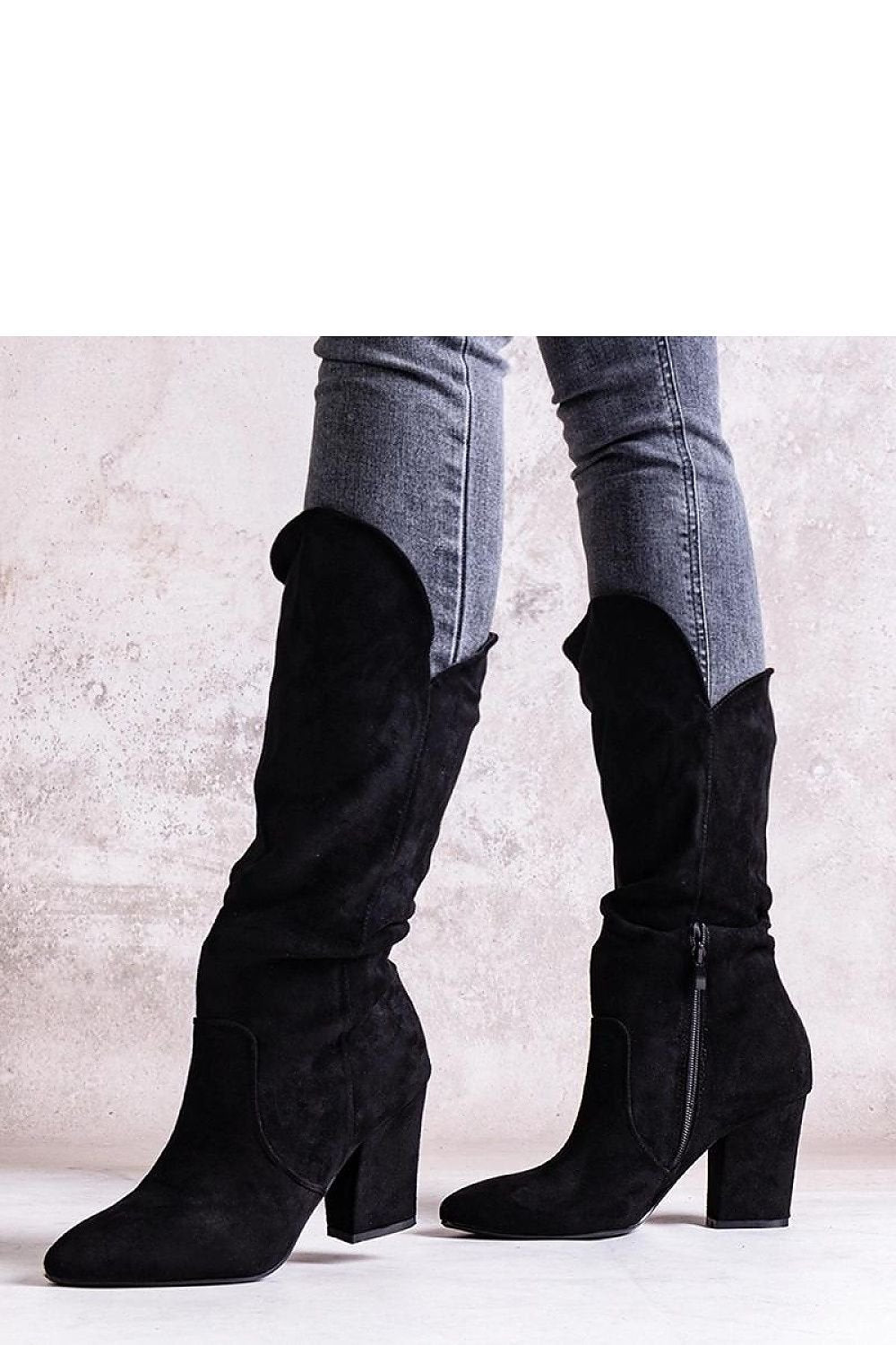Thigh-Hight Boots model 205809