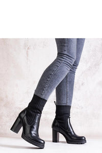 Heel boots model 205811