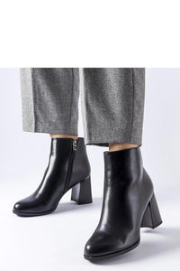 Heel boots model 205849