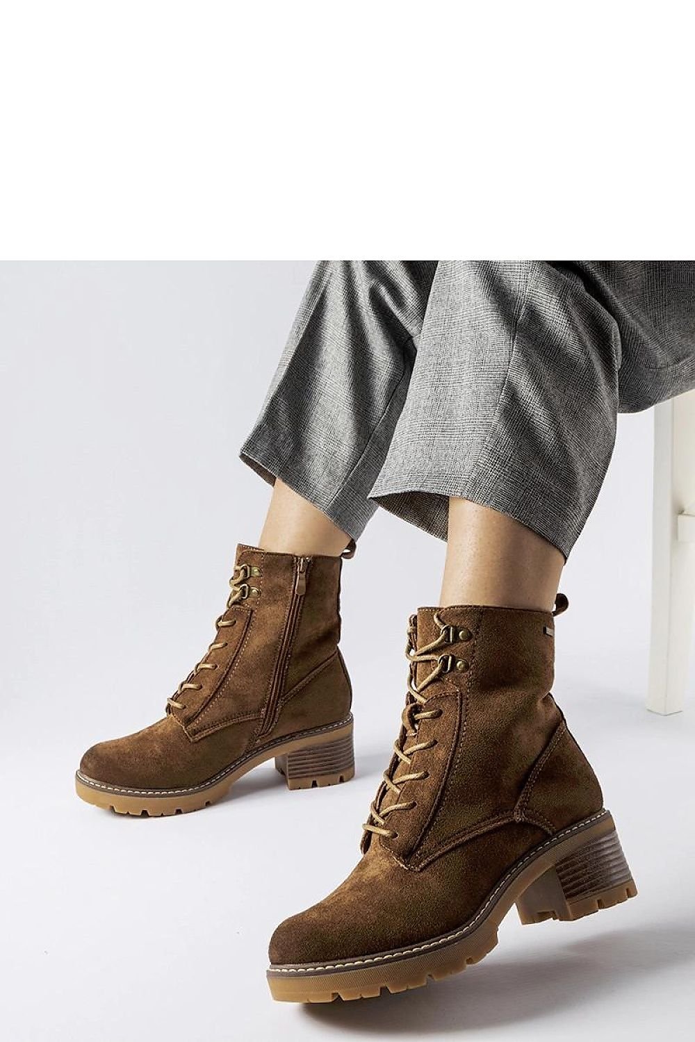 Heel boots model 205853