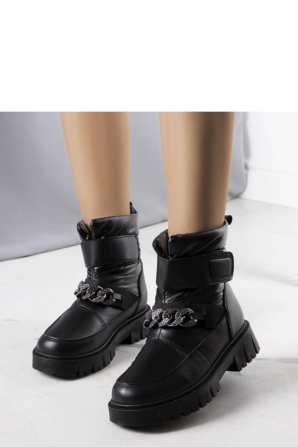 Boots model 205883
