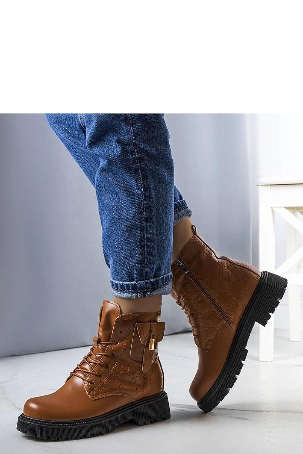 Boots model 205886