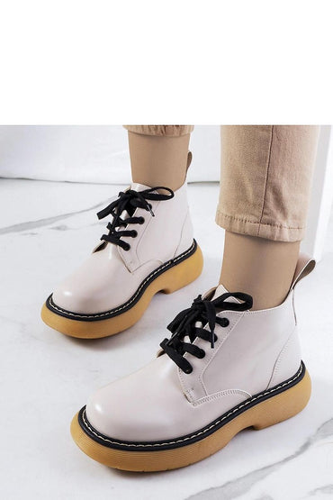Boots model 205903
