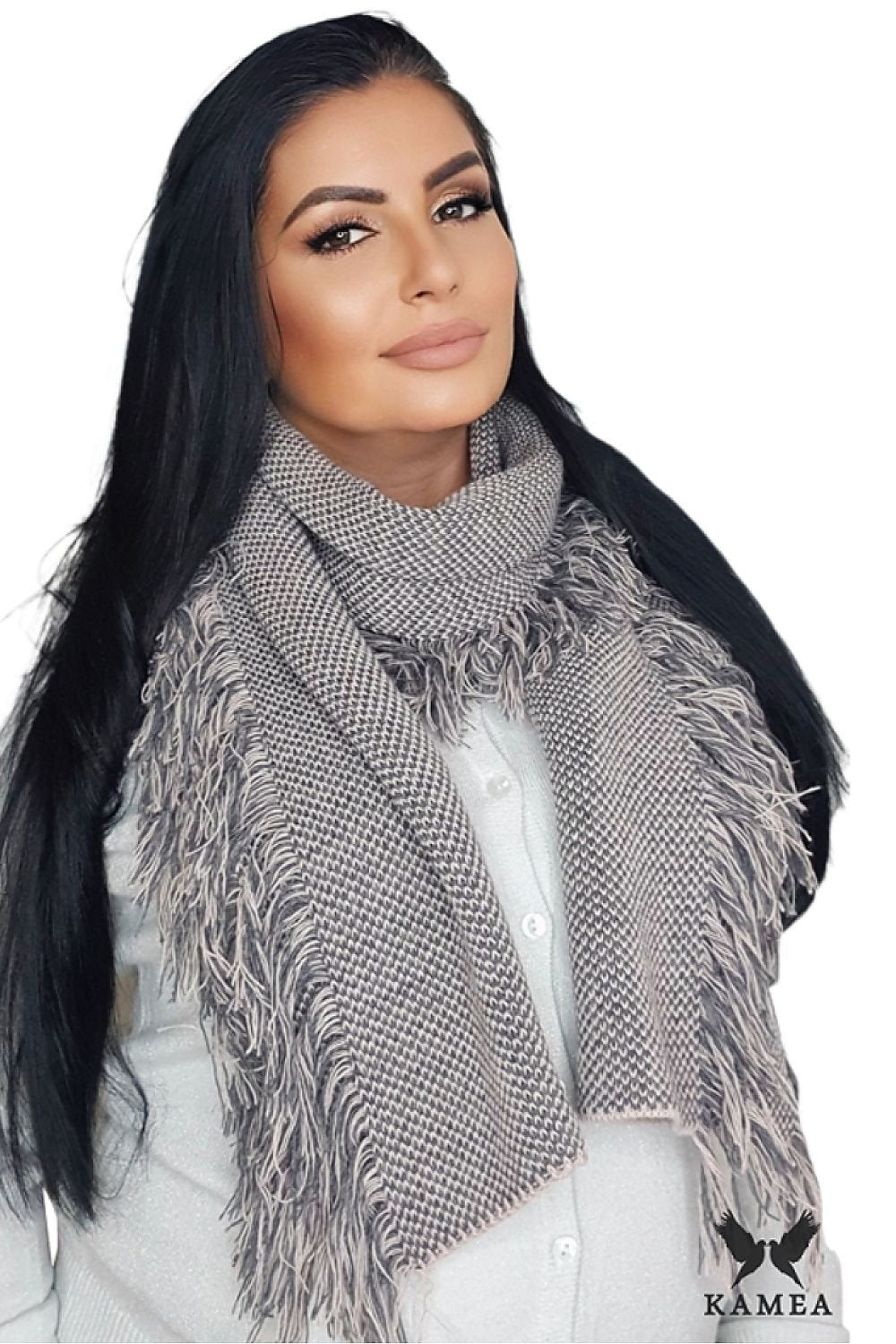 Shawl model 205625