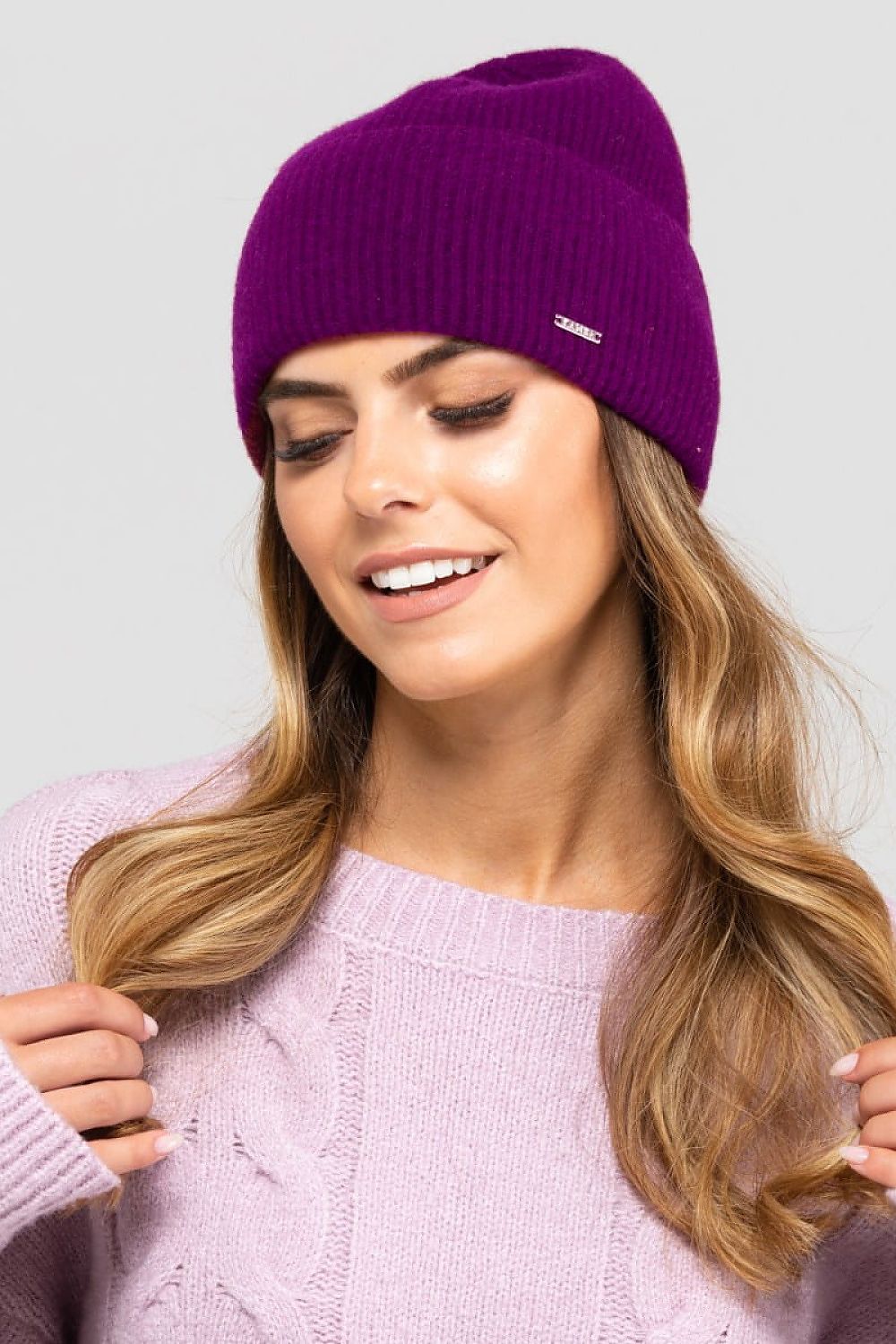 Cap model 205630
